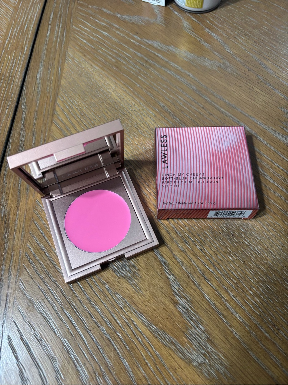 LAWLESS Gumdrop soft blur Cream Blush — Bright Hot Pink